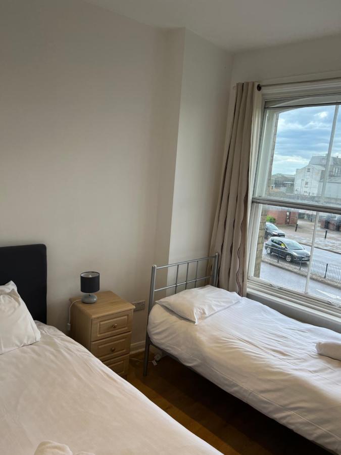 Entire Flat With View To River Yare, H 1 Great Yarmouth Eksteriør billede